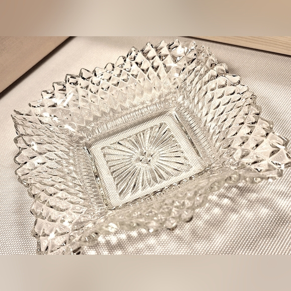 Vintage clear cut glass trinket dish fancy ashtray handkerchief edge - Picture 4 of 8